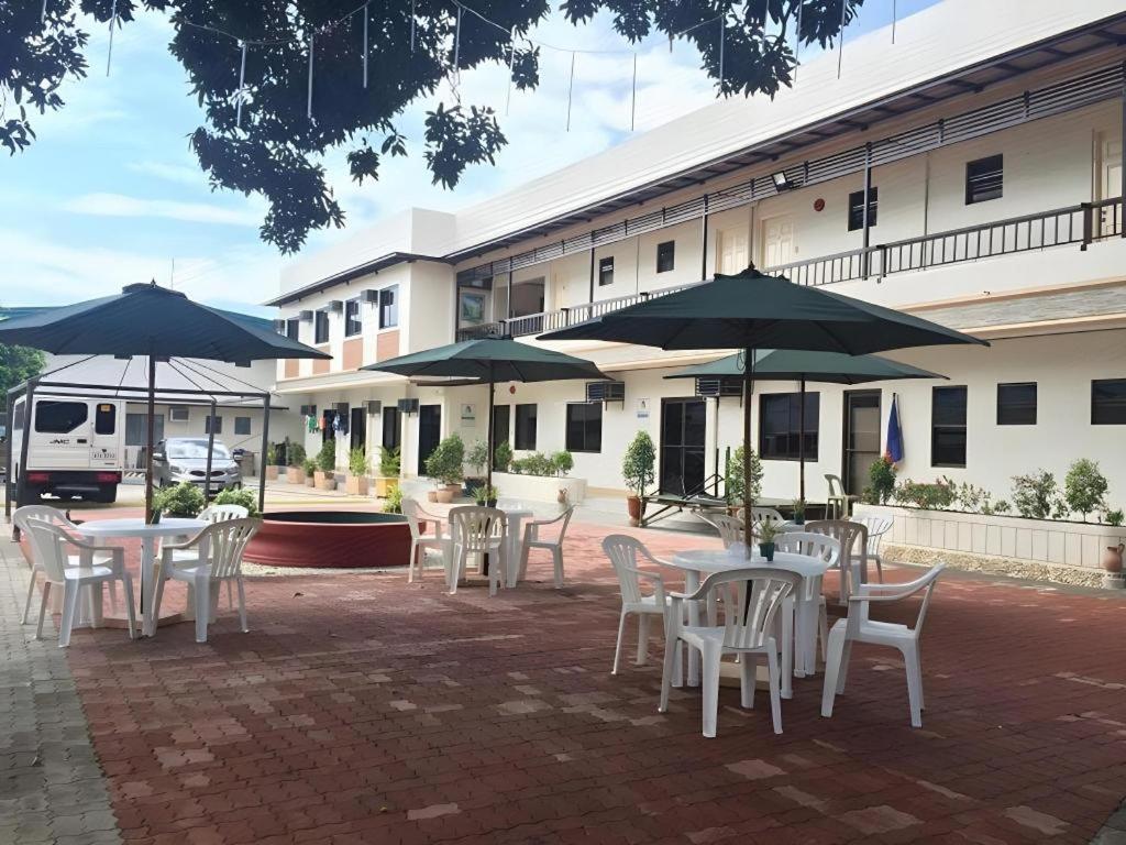 Aerostop Hotel & Restaurant Plaridel  Exterior foto